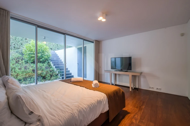 Moradia T4 para Venda em Vau Foto 28