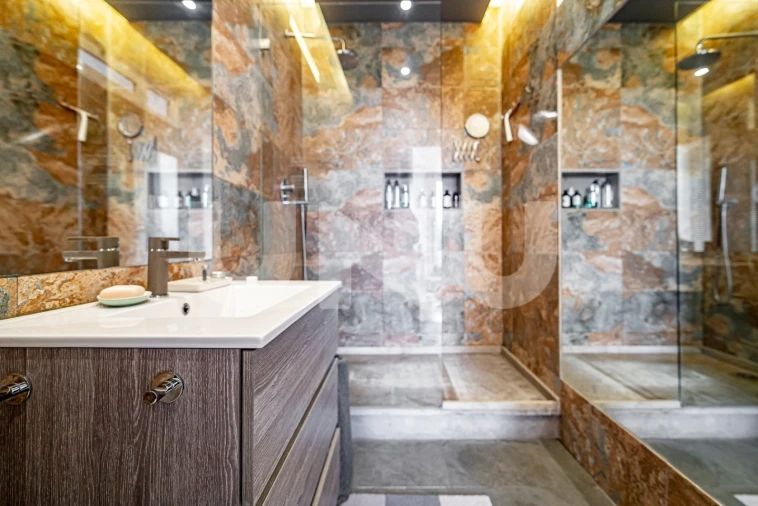 Moradia T2 para Arrendamento em Ajuda Foto 16