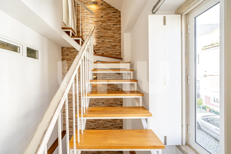 Moradia T2 para Arrendamento em Ajuda Foto 20