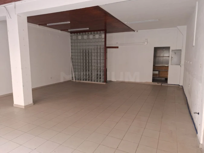 Loja para Venda em Póvoa de Varzim, Beiriz e Argivai Foto 6