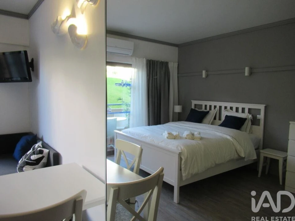 Apartamento T1 para Venda em Albufeira e Olhos de Água Foto 2