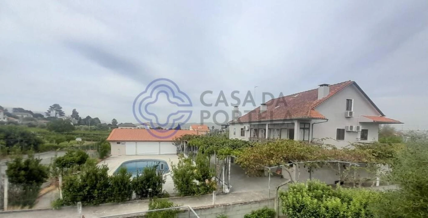 Moradia T5 para Venda em Três Povos Foto 20