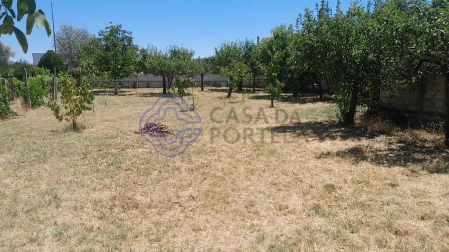 Moradia T5 para Venda em Três Povos Foto 14