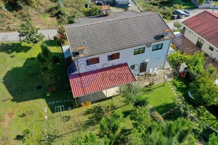 Moradia T3 para Venda em Selho São Lourenço e Gominhães Foto 50