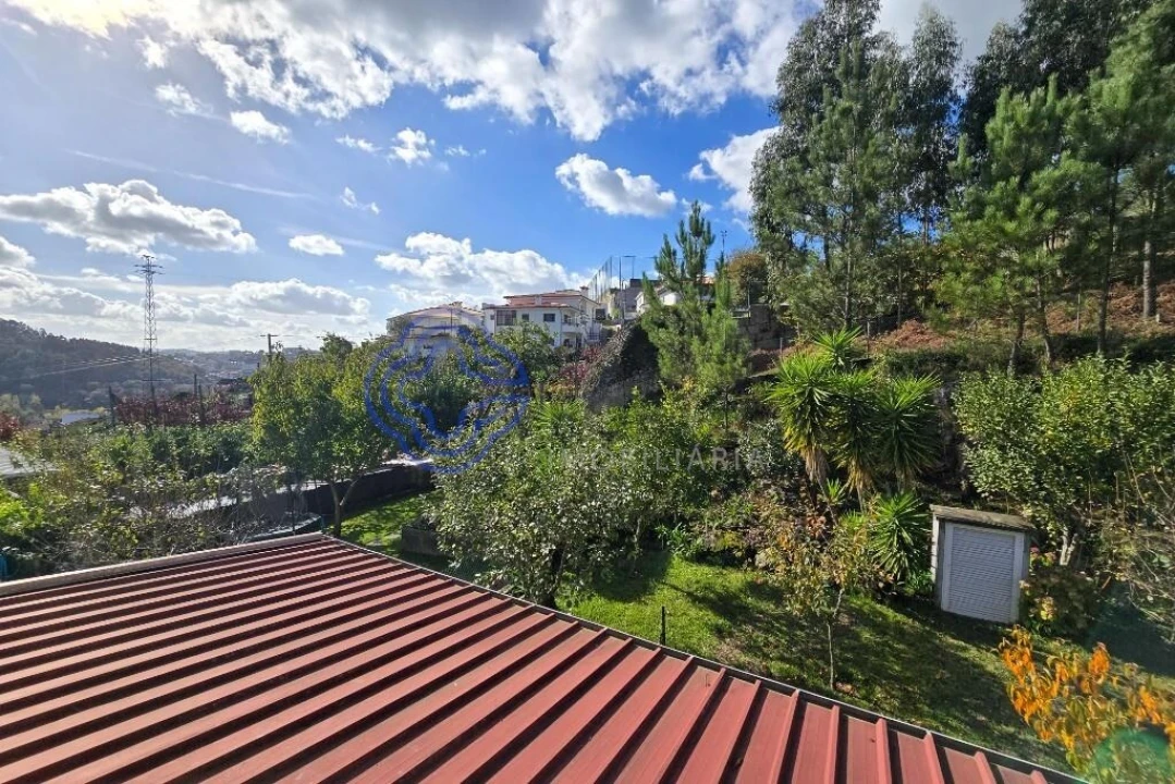 Moradia T3 para Venda em Selho São Lourenço e Gominhães Foto 40