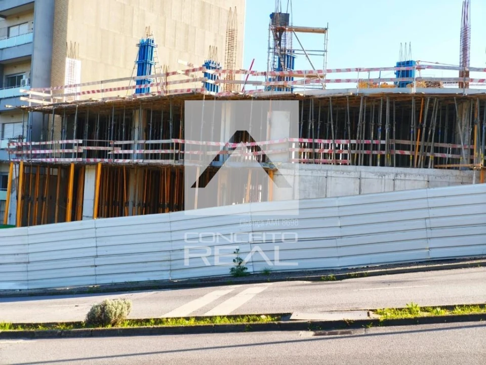 Apartamento T3 para Venda em Lordelo Foto 11