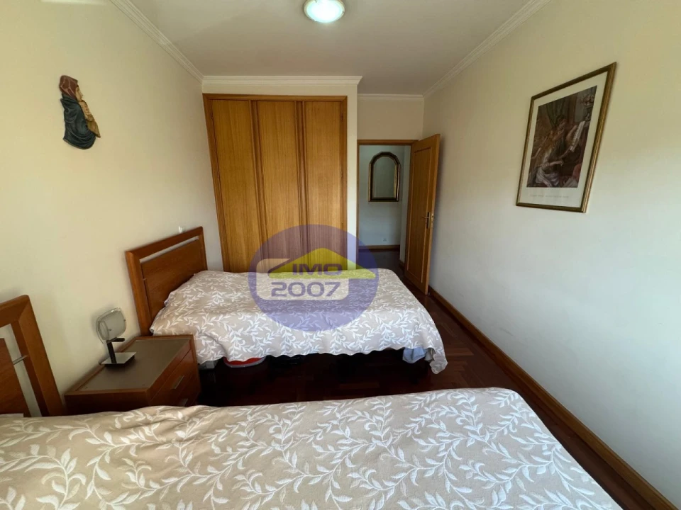 Apartamento T2 para Venda em Paços de Brandão Foto 21