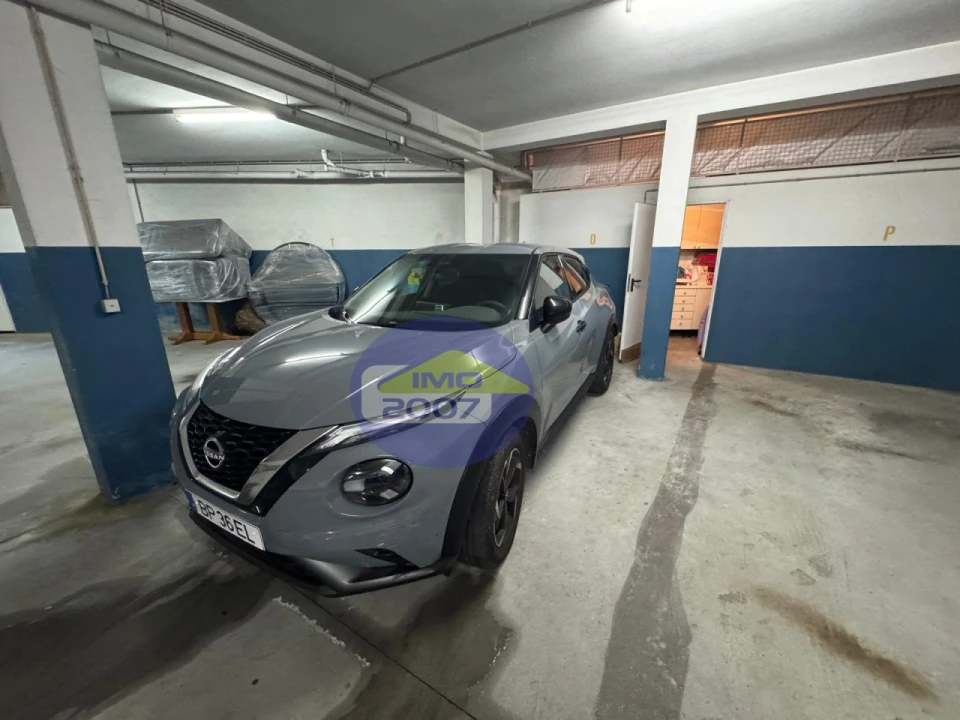 Apartamento T2 para Venda em Paços de Brandão Foto 40