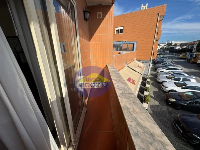 Apartamento T2 para Venda em Paços de Brandão Foto 15