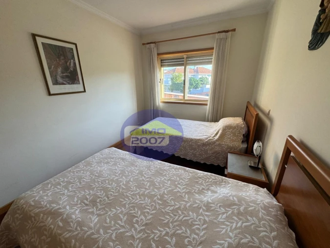 Apartamento T2 para Venda em Paços de Brandão Foto 23