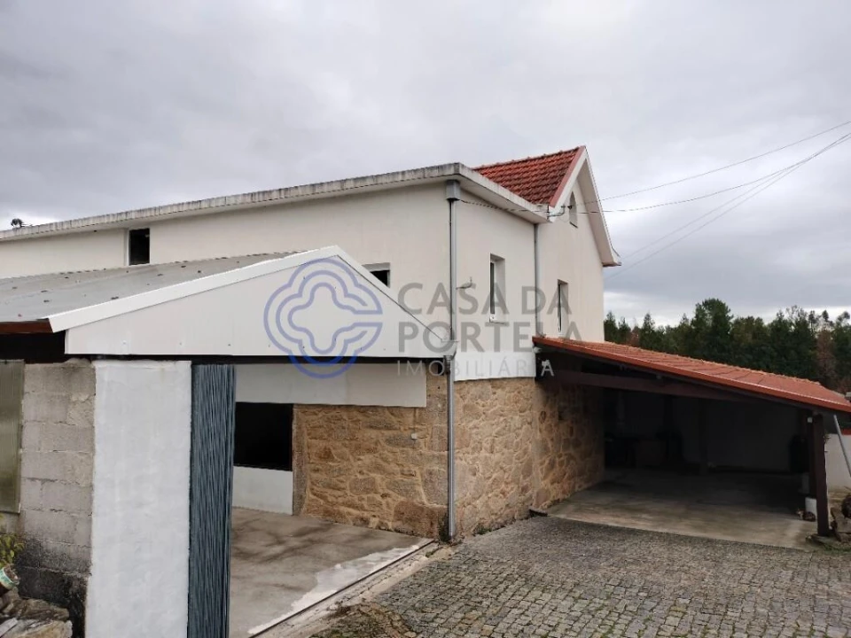 Moradia T3 para Venda em Silva Escura e Dornelas Foto 12