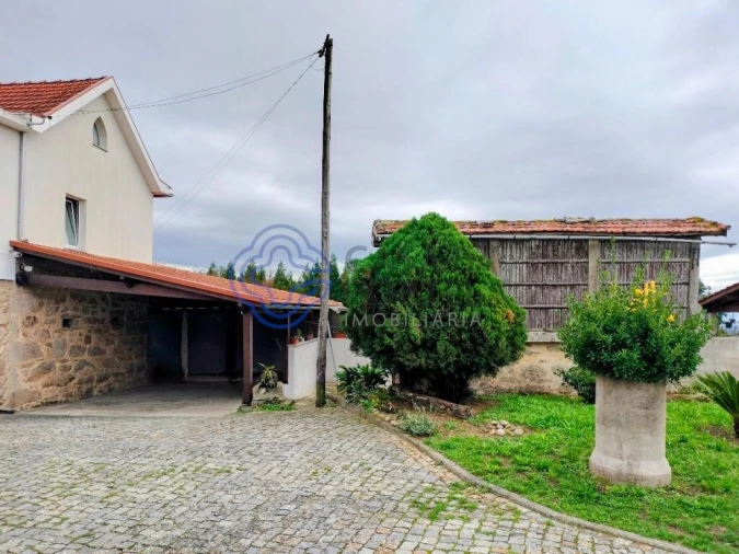 Moradia T3 para Venda em Silva Escura e Dornelas Foto 7