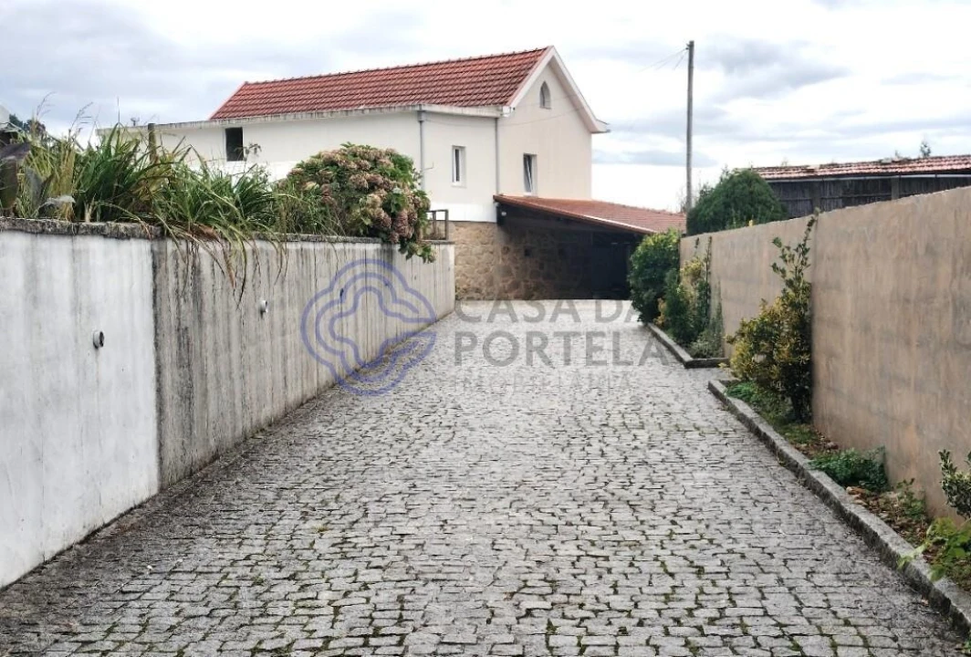 Moradia T3 para Venda em Silva Escura e Dornelas Foto 49