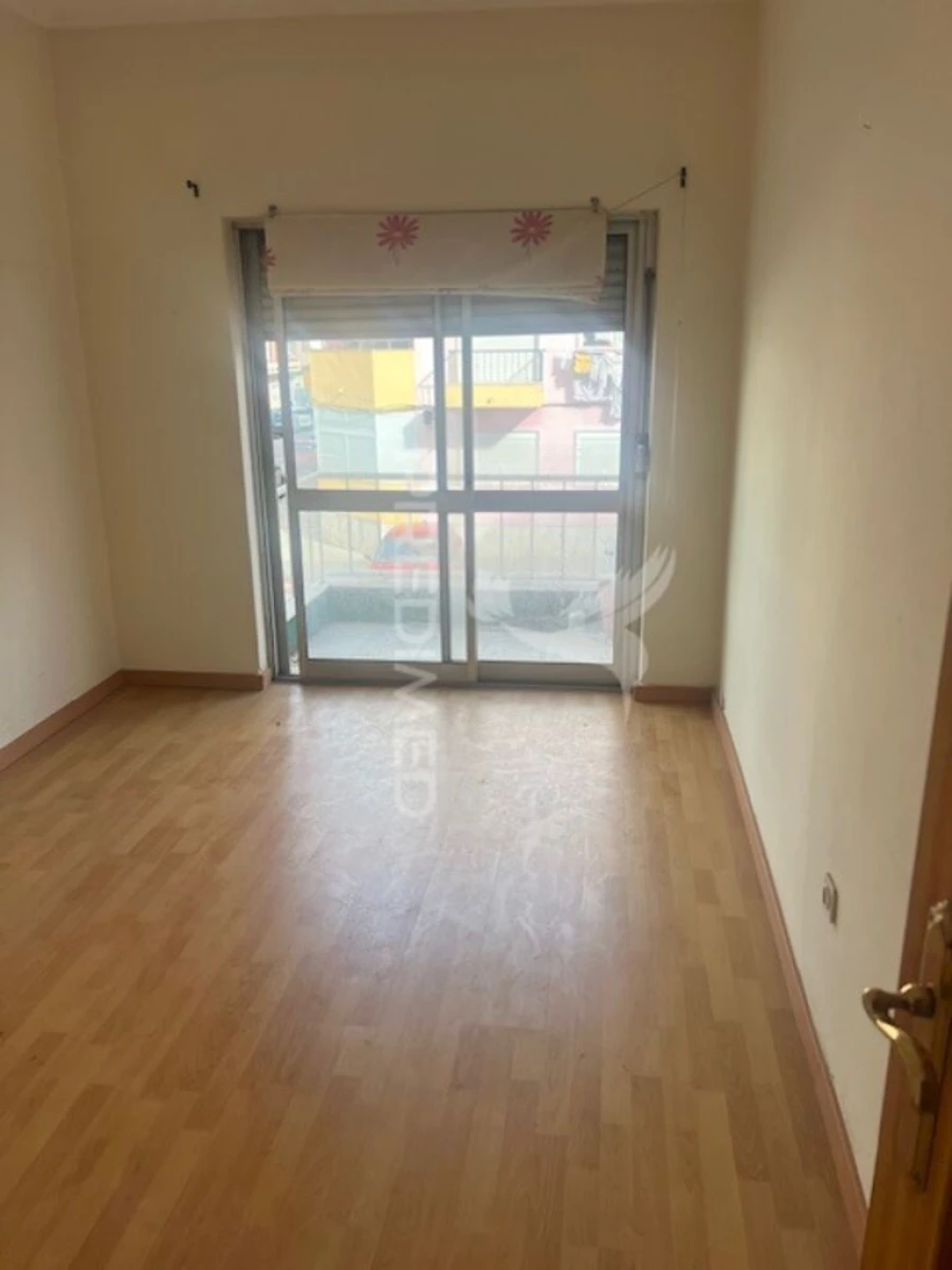 Apartamento T2 para Venda em Amora Foto 17