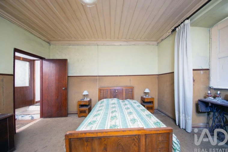 Moradia T6 para Venda em Ceira Foto 6