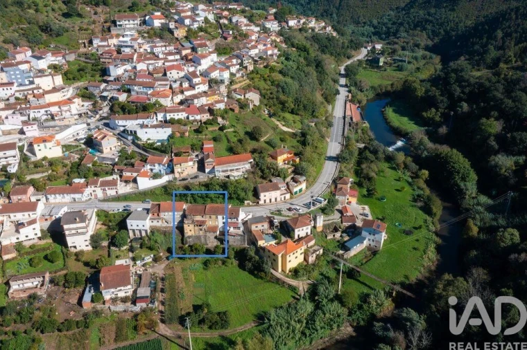 Moradia T6 para Venda em Ceira Foto 26