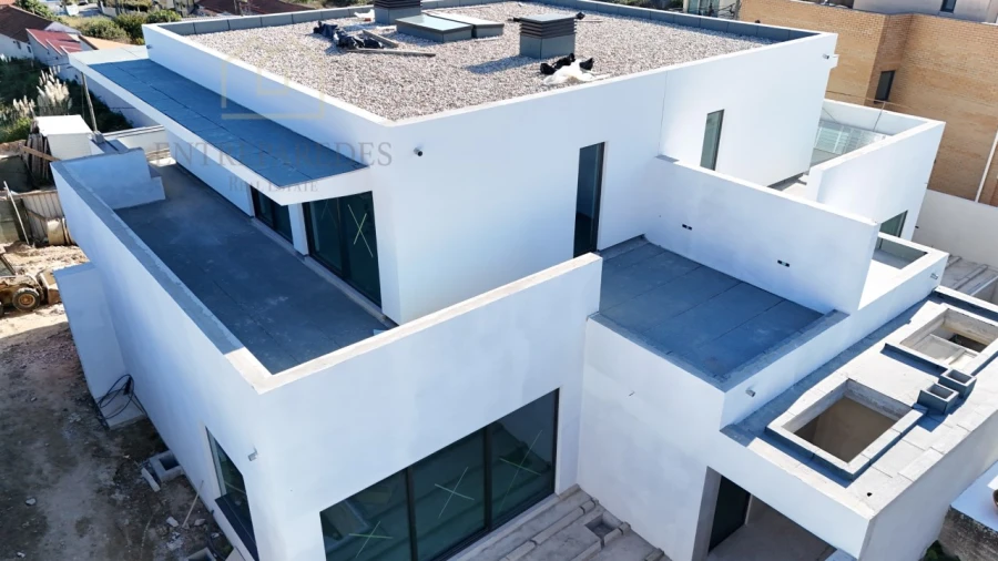 Moradia T4 para Venda em Canidelo Foto 8