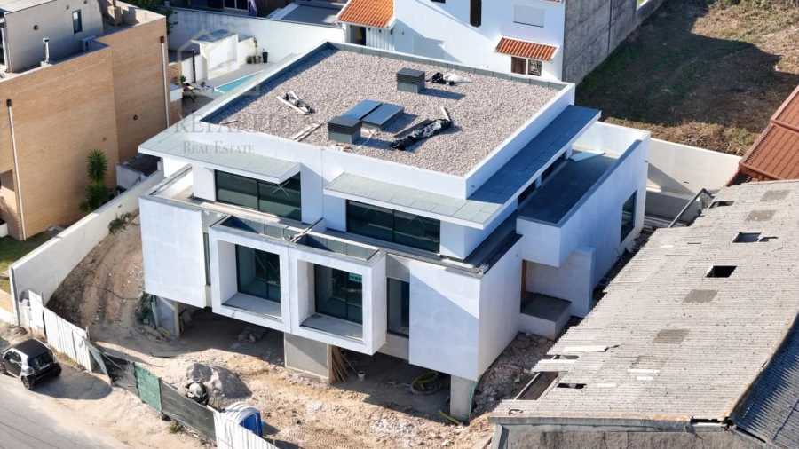 Moradia T4 para Venda em Canidelo Foto 16