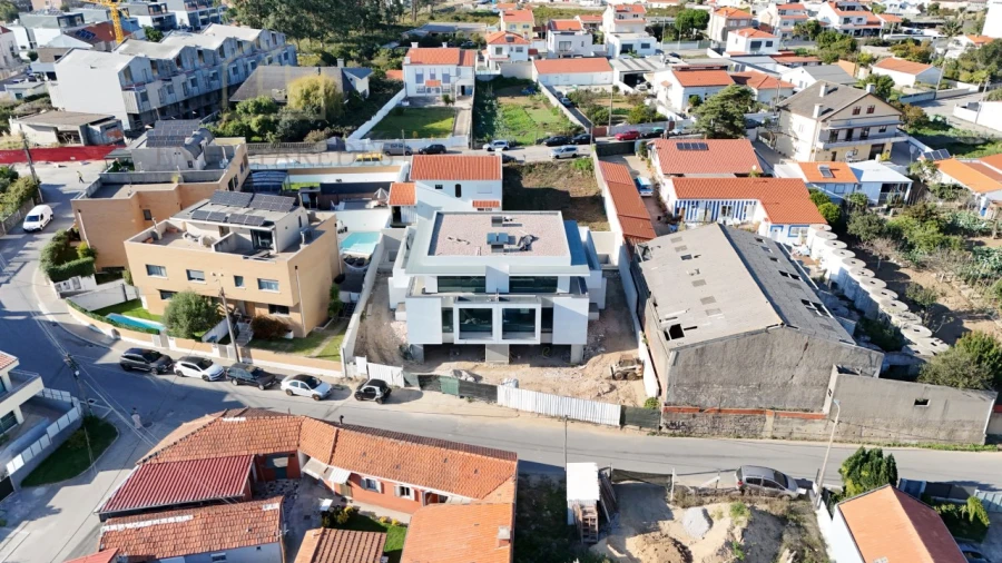 Moradia T4 para Venda em Canidelo Foto 18