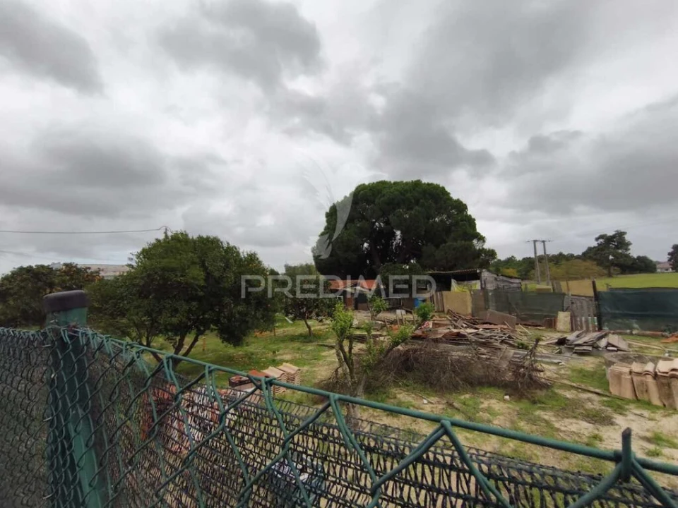 Terreno para Venda em Alhos Vedros Foto 5