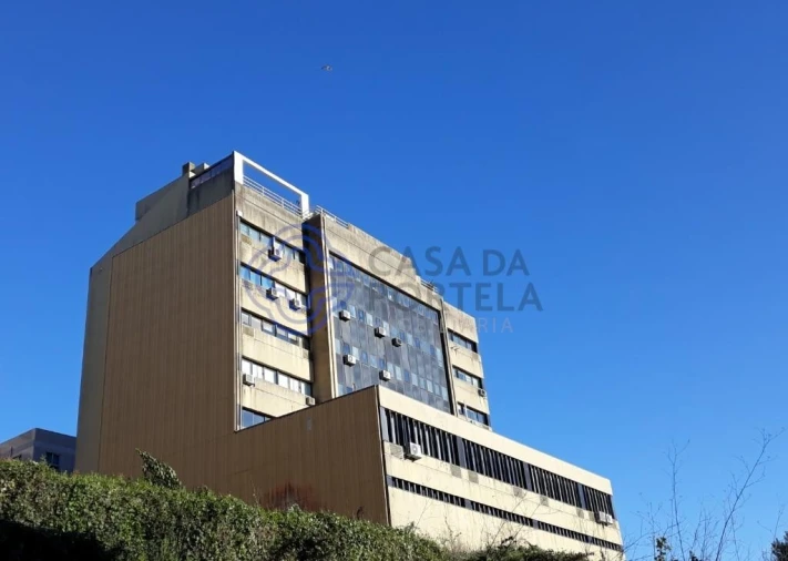 Escritório para Arrendamento em Cedofeita, Santo Ildefonso, Sé, Miragaia, São Nicolau e Vitória Foto 14