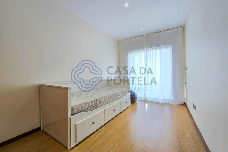 Apartamento T2 para Venda em Paredes Foto 15