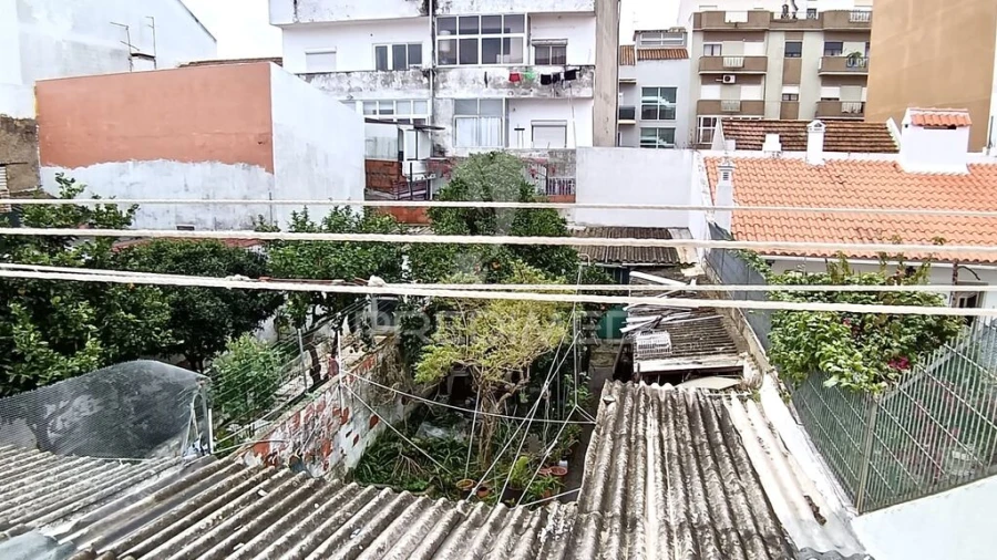 Prédio para Venda em Baixa da Banheira e Vale da Amoreira Foto 10