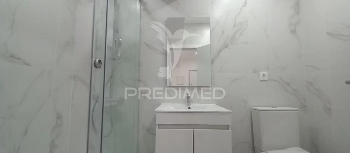 Apartamento T3 para Venda em Caparica e Trafaria Foto 6