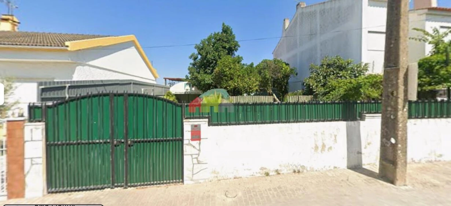 Terreno para Venda em Santo Antonio da Charneca Foto 4