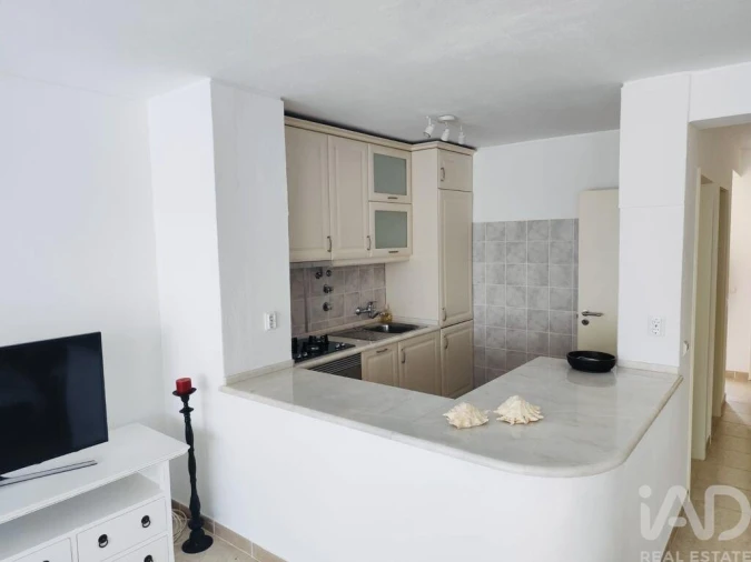 Moradia T3 para Venda em Quarteira Foto 3