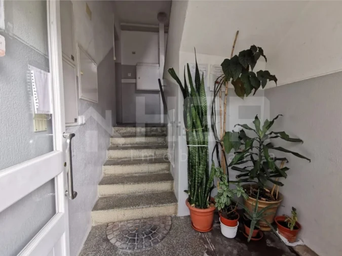 Apartamento T3 para Venda em Laranjeiro e Feijó Foto 3