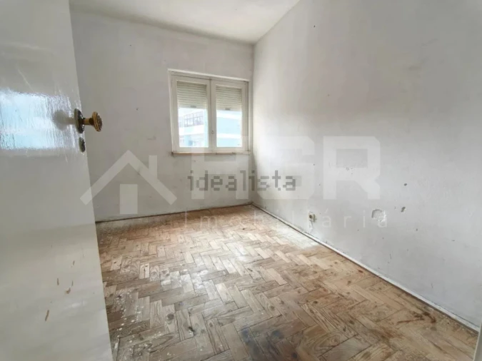 Apartamento T3 para Venda em Laranjeiro e Feijó Foto 17