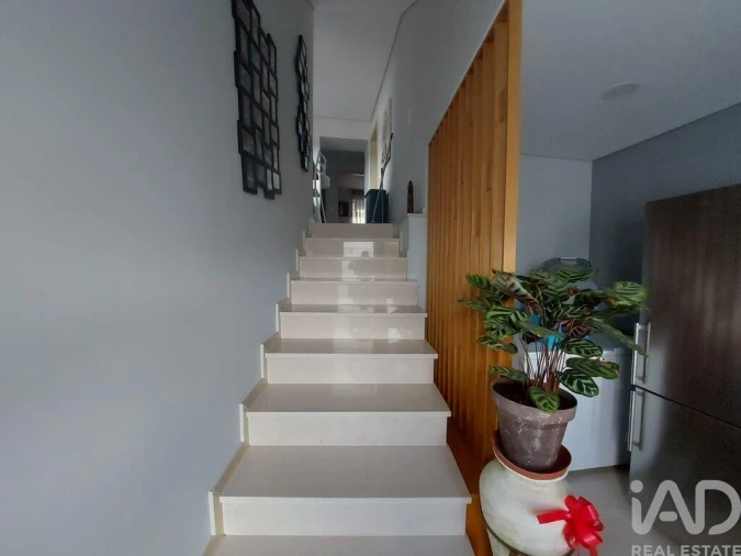 Moradia T1 para Venda em Santa Maria da Feira, Travanca, Sanfins e Espargo Foto 1