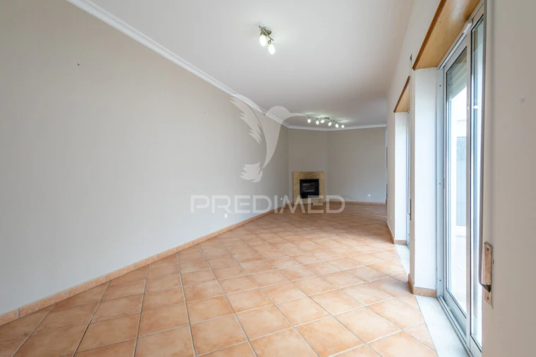 Moradia T4 para Venda em Bacelo e Senhora da Saúde Foto 8