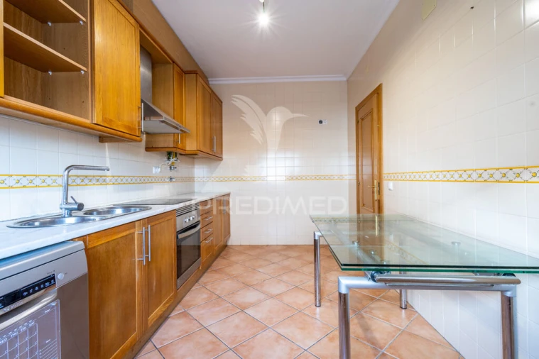 Moradia T4 para Venda em Bacelo e Senhora da Saúde Foto 10