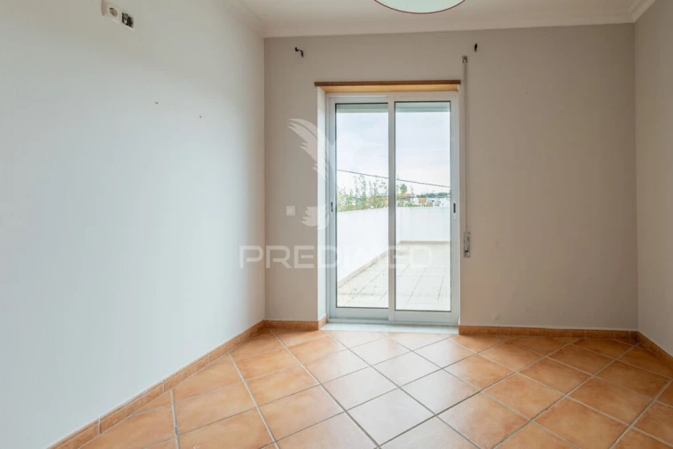 Moradia T4 para Venda em Bacelo e Senhora da Saúde Foto 16