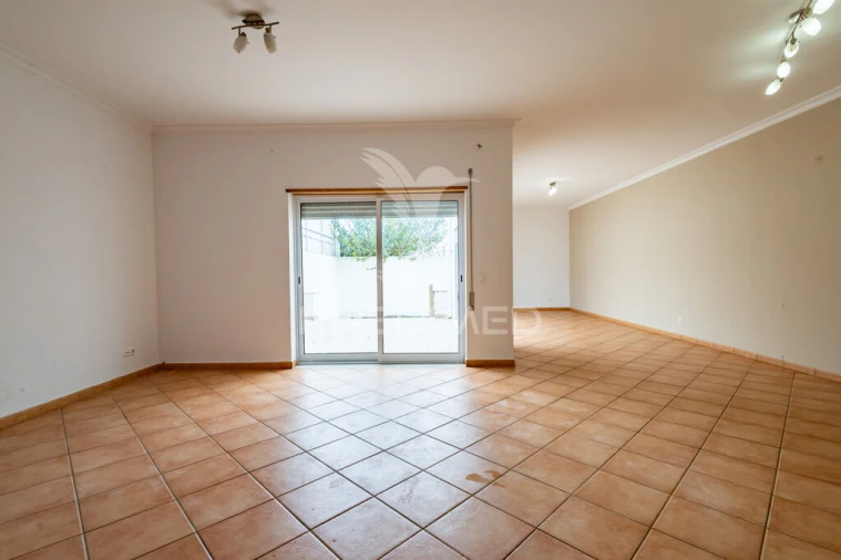 Moradia T4 para Venda em Bacelo e Senhora da Saúde Foto 6