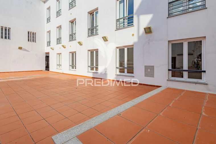 Apartamento T4 para Venda em Évora (São Mamede, Sé, São Pedro e Santo Antão) Foto 3