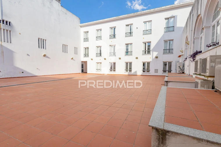 Apartamento T4 para Venda em Évora (São Mamede, Sé, São Pedro e Santo Antão) Foto 4