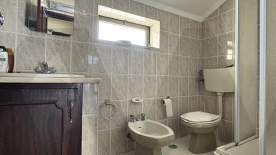 Prédio para Venda em Lavos Foto 12