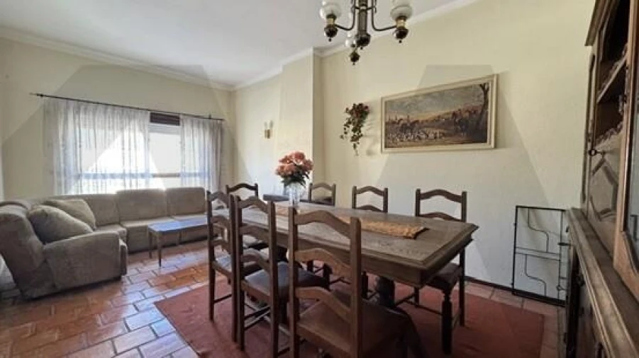 Prédio para Venda em Lavos Foto 3