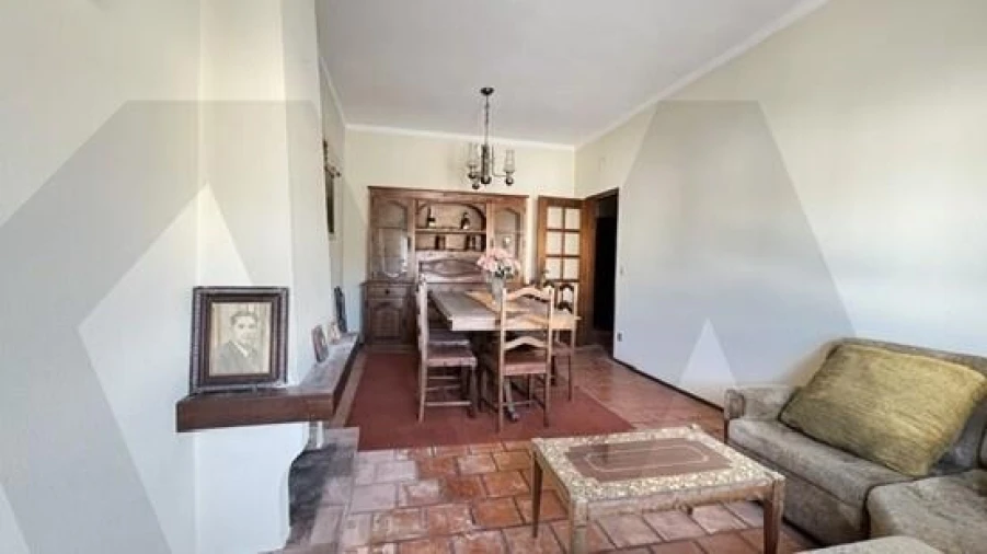 Prédio para Venda em Lavos Foto 24