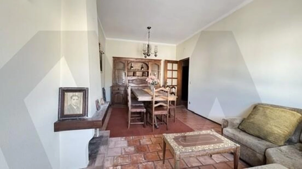 Prédio para Venda em Lavos Foto 24