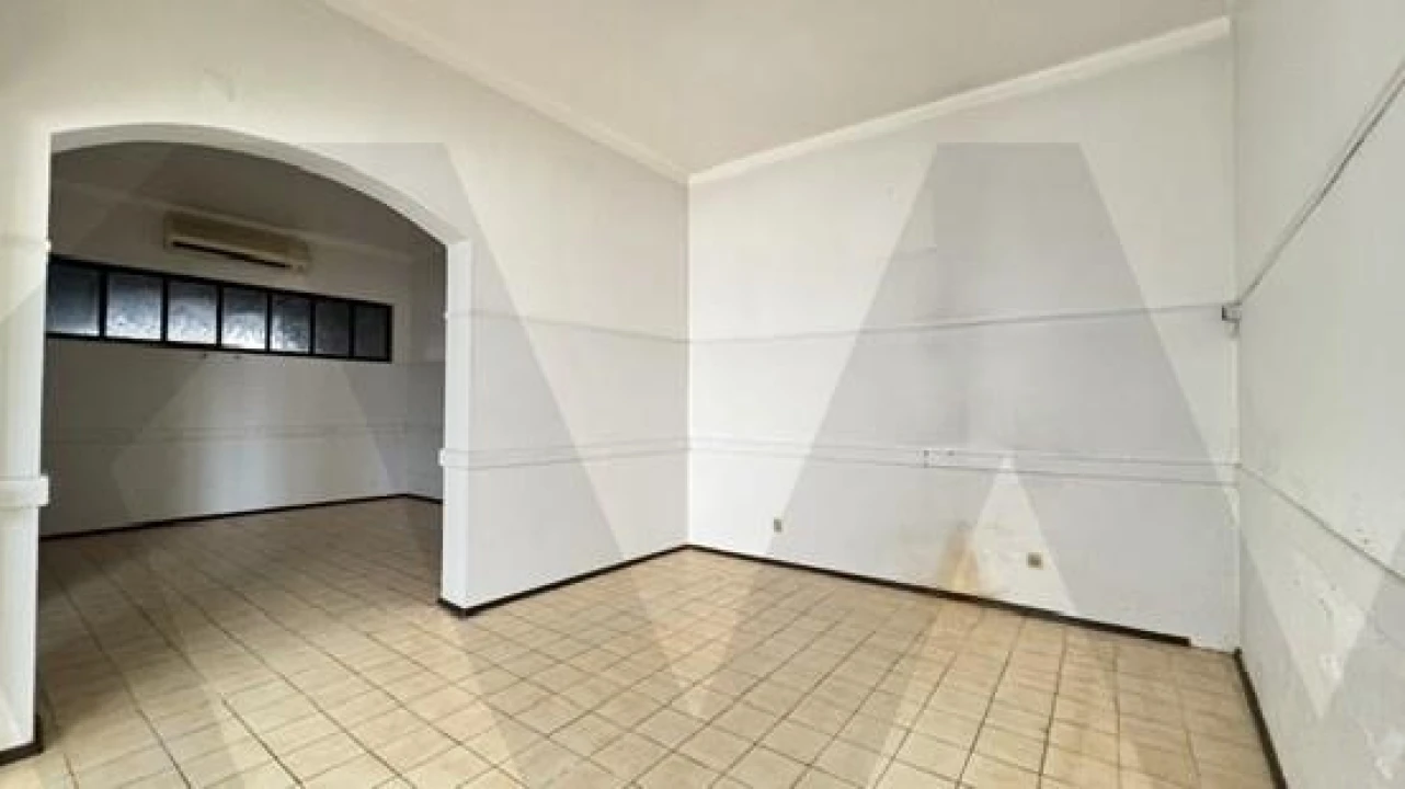 Prédio para Venda em Lavos Foto 14