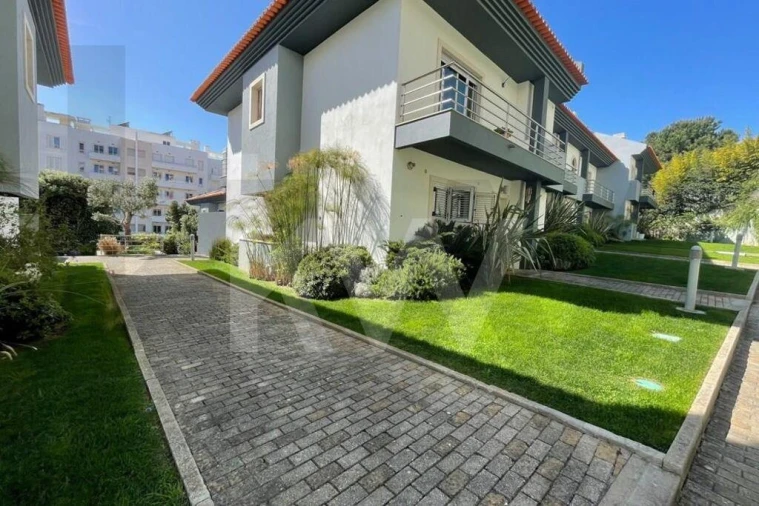 Moradia T2 para Arrendamento em Cascais e Estoril Foto 5