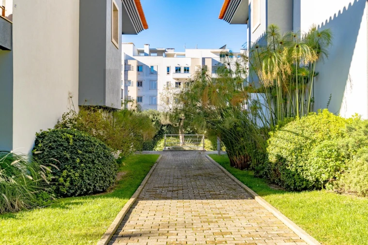 Moradia T2 para Arrendamento em Cascais e Estoril Foto 32