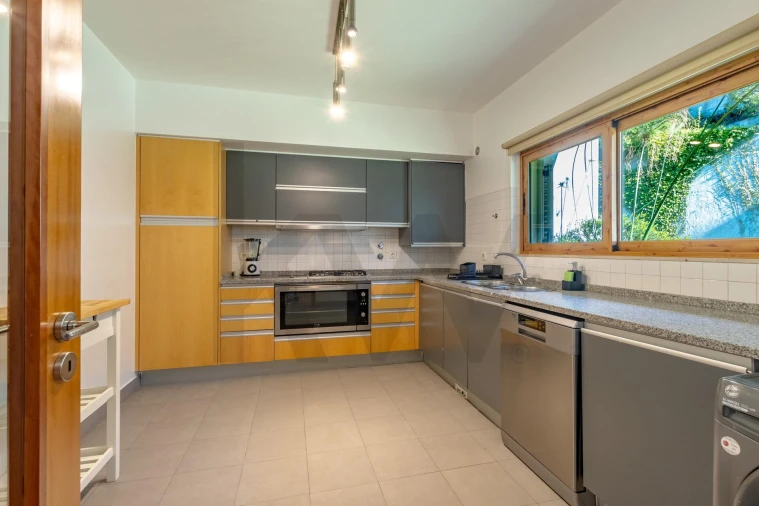 Moradia T2 para Arrendamento em Cascais e Estoril Foto 27