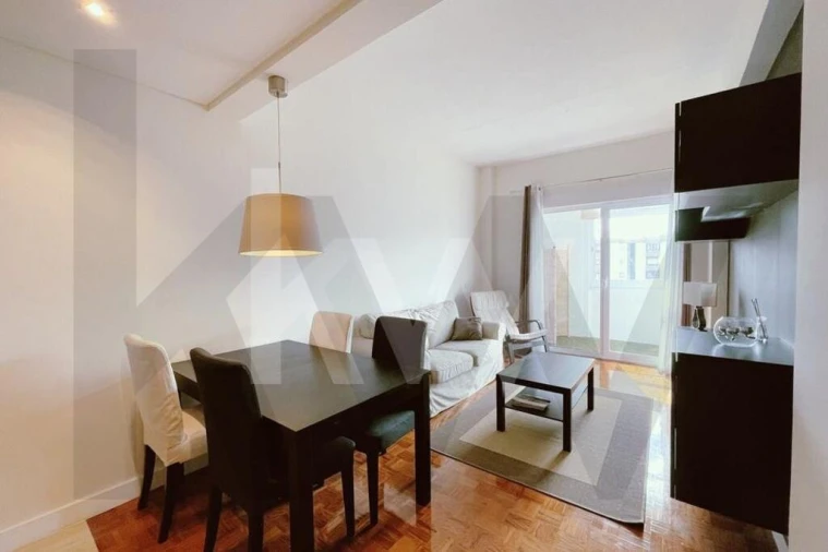 Apartamento T1 para Arrendamento em Oeiras e São Julião da Barra, Paço de Arcos e Caxias Foto 5