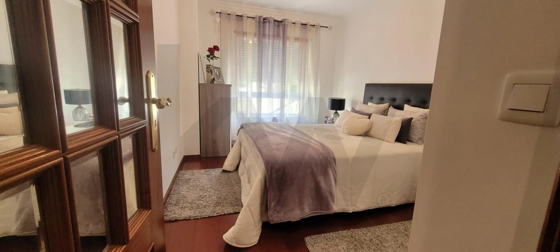 Apartamento T1 para Venda em Massamá e Monte Abraão Foto 18