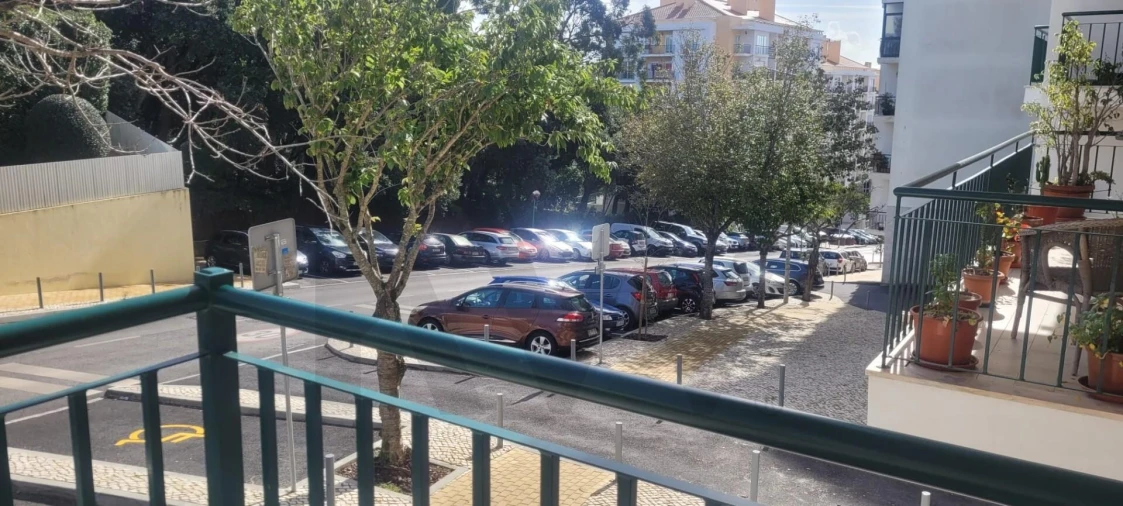 Apartamento T1 para Venda em Massamá e Monte Abraão Foto 20